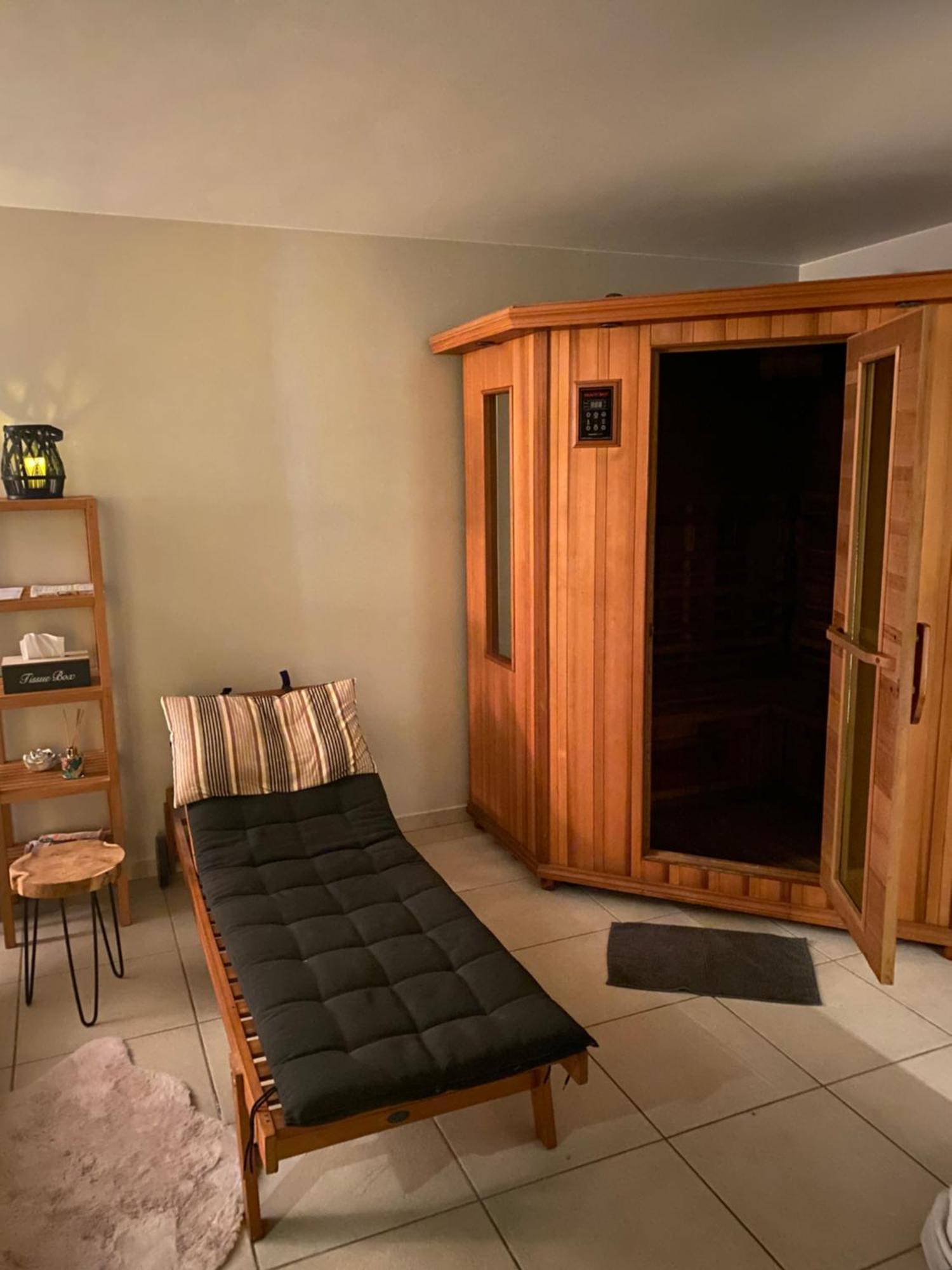 Le Petit Studio De L'Espace Bien Etre Libin Bagian luar foto